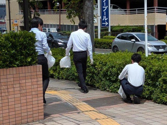 一斉清掃の様子⑦（アクトオフィス）.jpg
